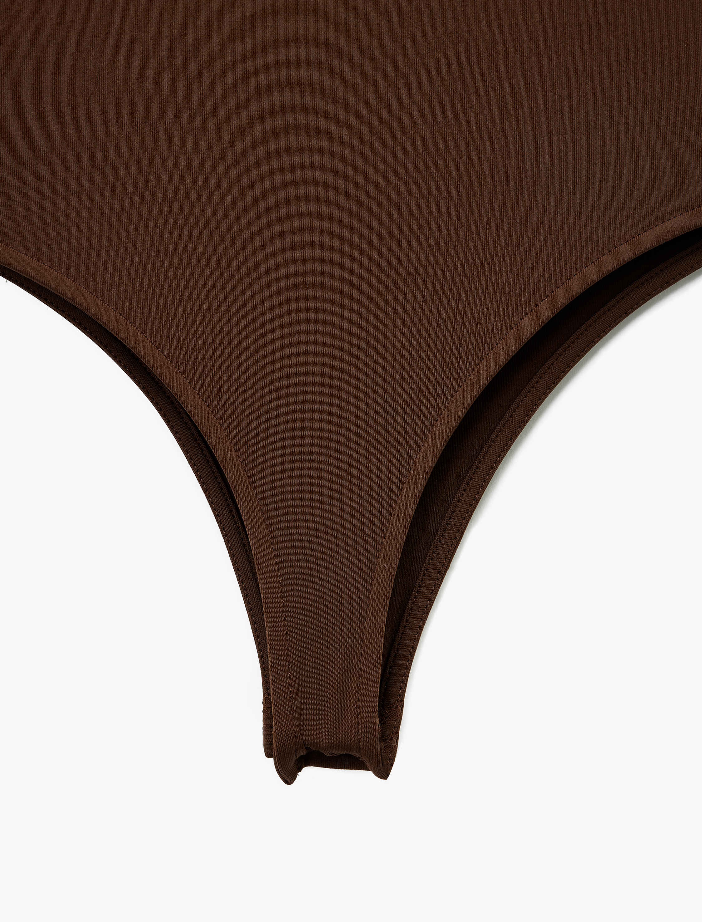   Kolsuz Bisiklet Yaka Çıtçıtlı Slim Fit Body