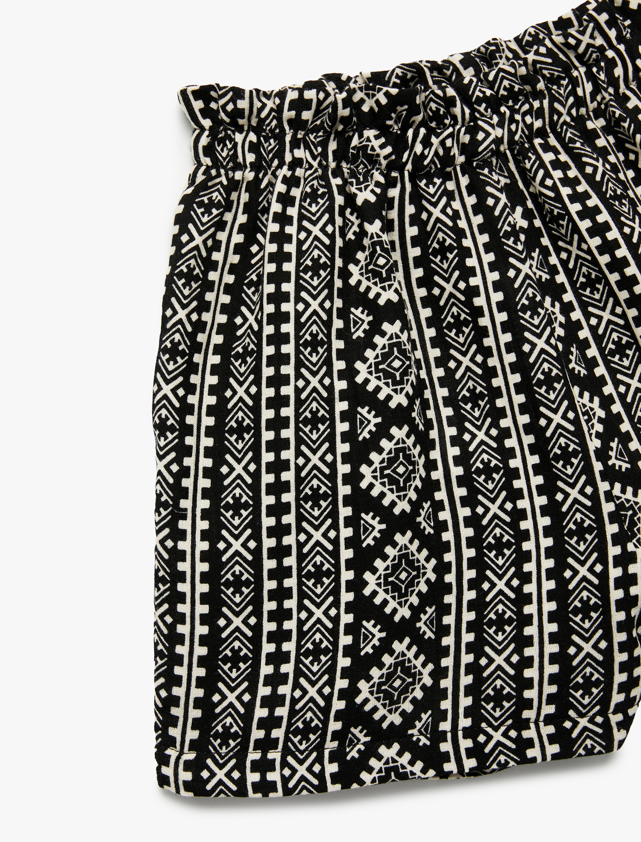  Kız Çocuk Pamuklu Etnik Desenli Geniş Paça Yüksek Bel Şort