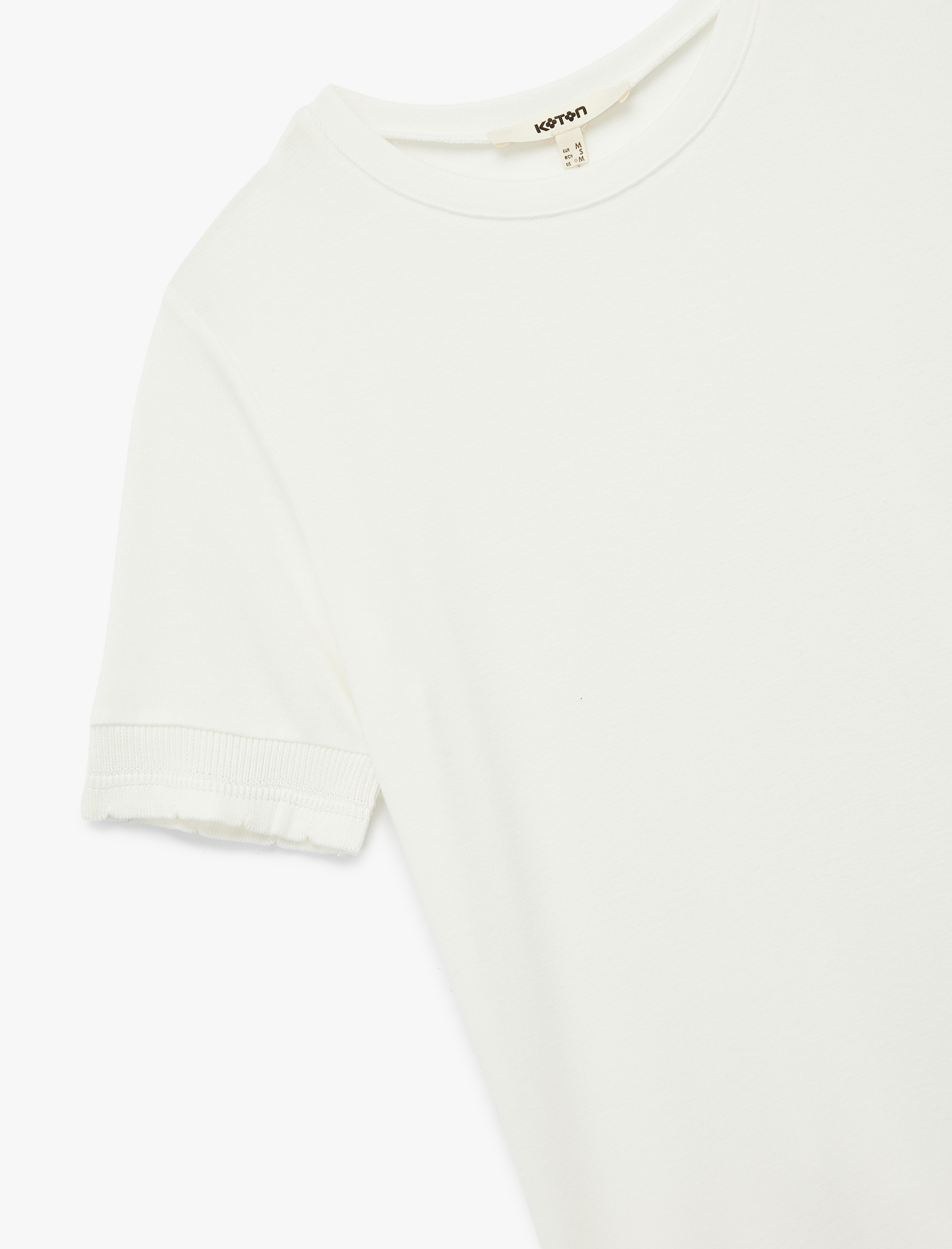 Slim Fit Ribana Detaylı Kısa Kollu Bisiklet Yaka Tişört