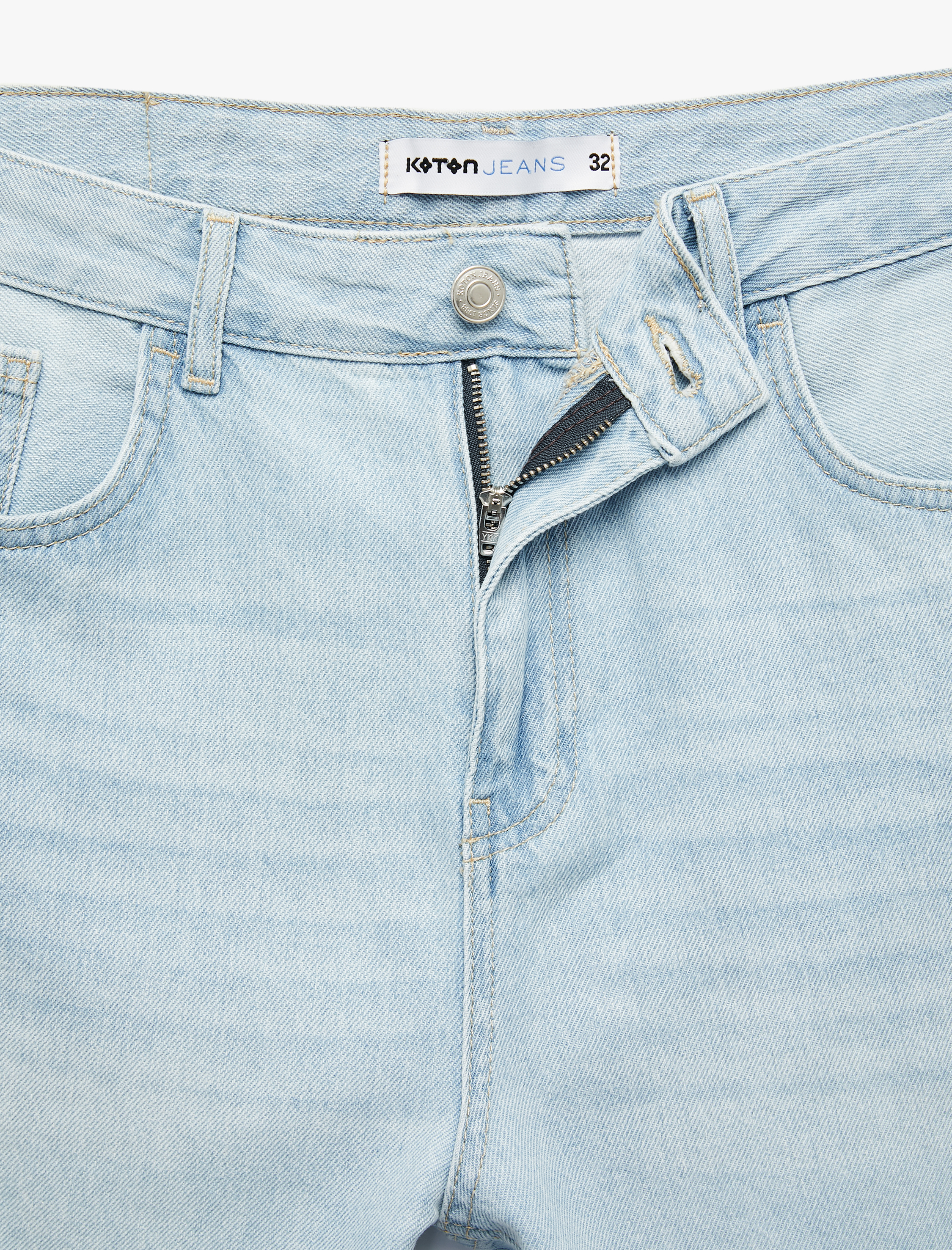   Pamuklu Normal Bel Rahat Kesim Bermuda Jean Şort