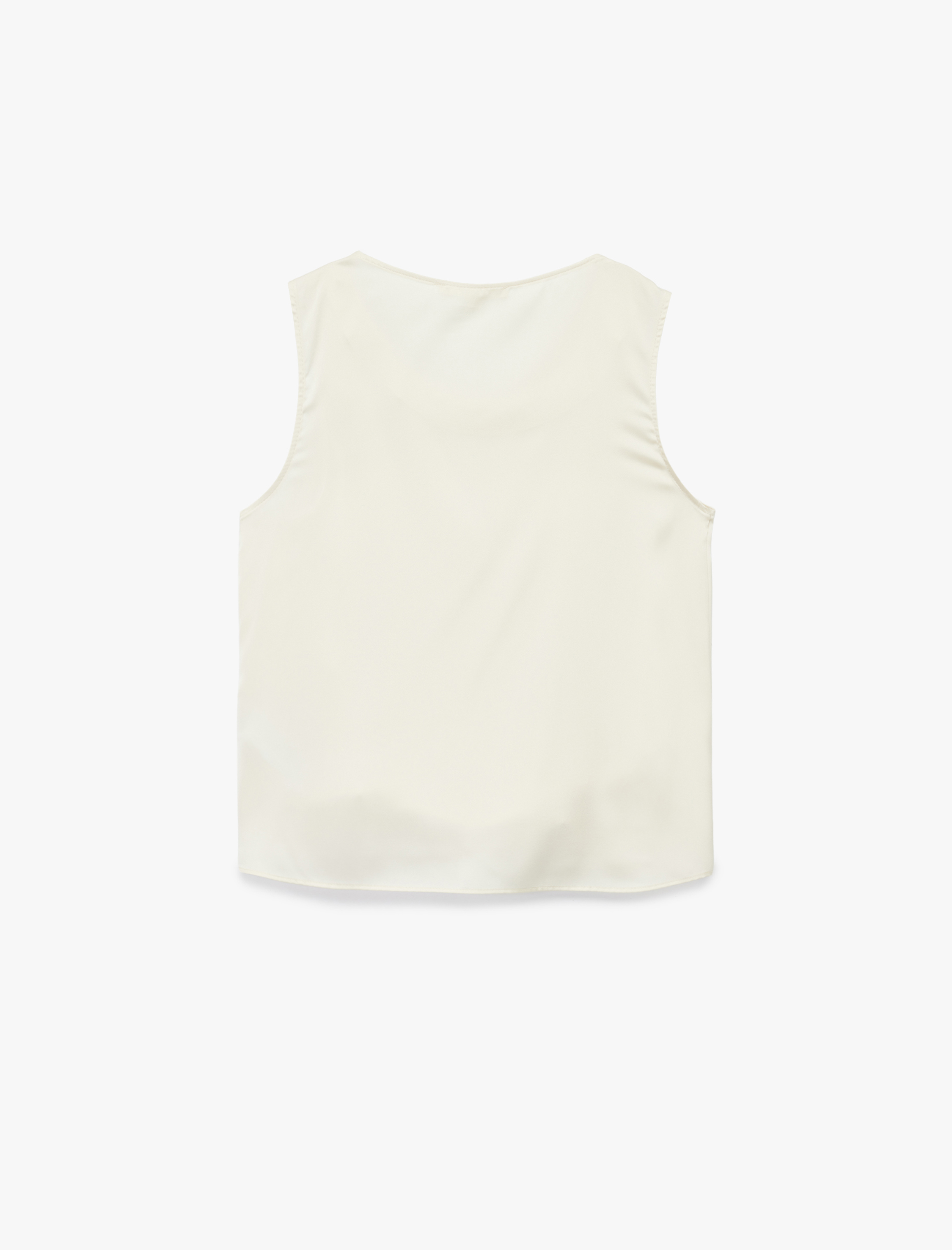   Şal U Yaka Saten Kolsuz Bluz