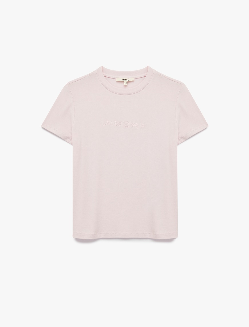   Slim Fit Fiyonk Nakış Detaylı Kısa Kollu Bisiklet Yaka Tişört