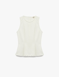 Slim Fit Bisiklet Yaka Kolsuz Peplum Bluz