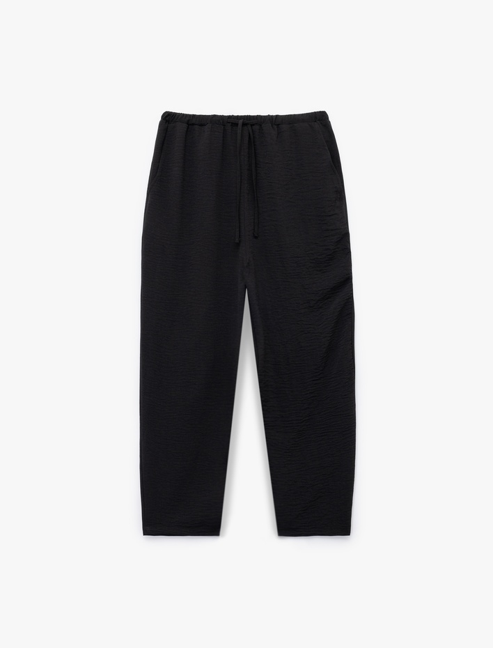  Beli Bağcıklı Regular Fit Havuç Kesim Pantolon
