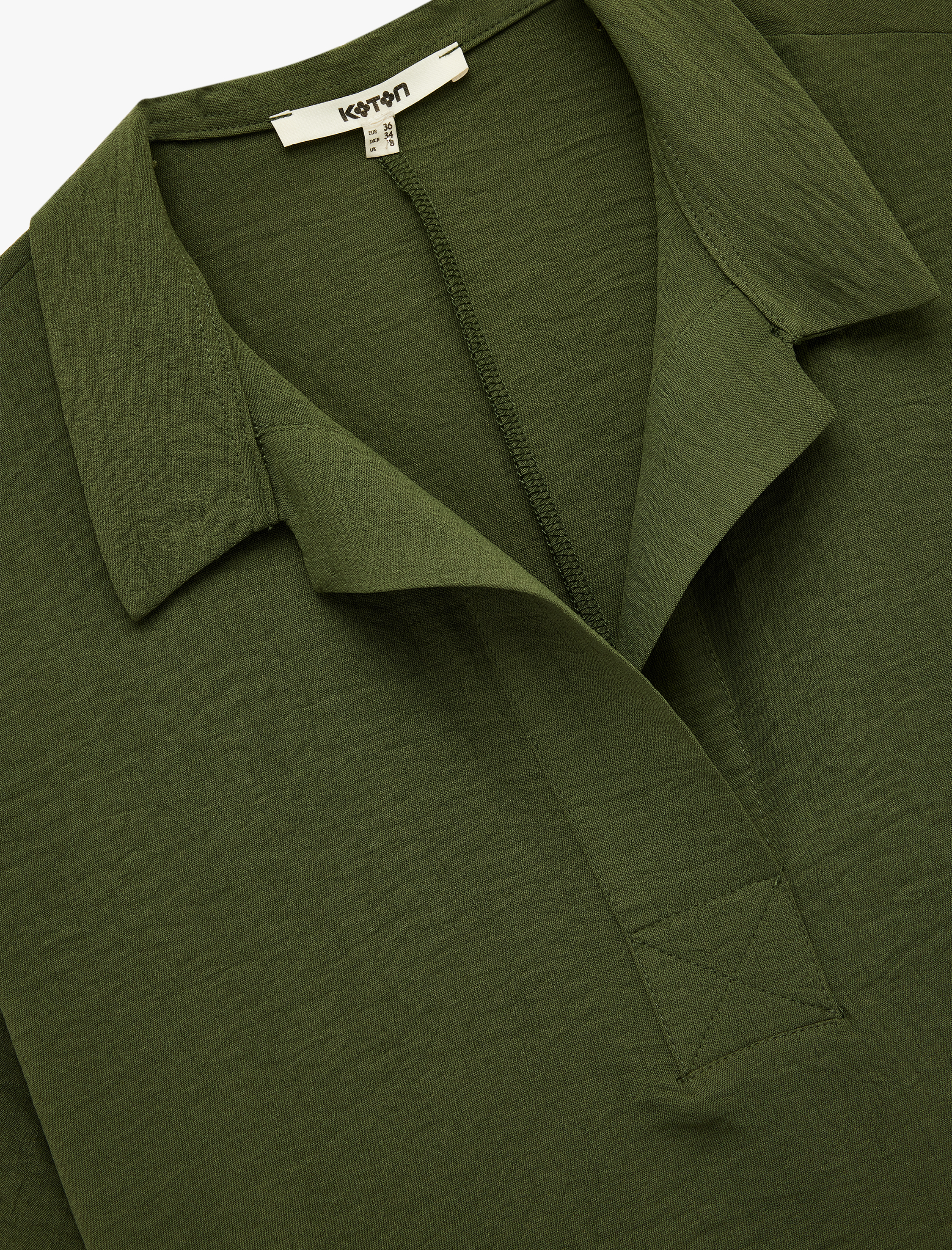   Rahat Kalıp Aerobin Kumaş Kısa Kollu Polo Yaka Crop Tişört