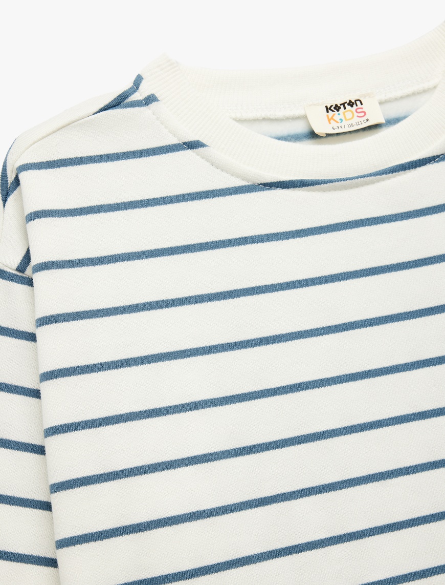  Erkek Çocuk Uzun Kollu Bisiklet Yaka Pamuklu Şardonlu Oversize Sweatshirt