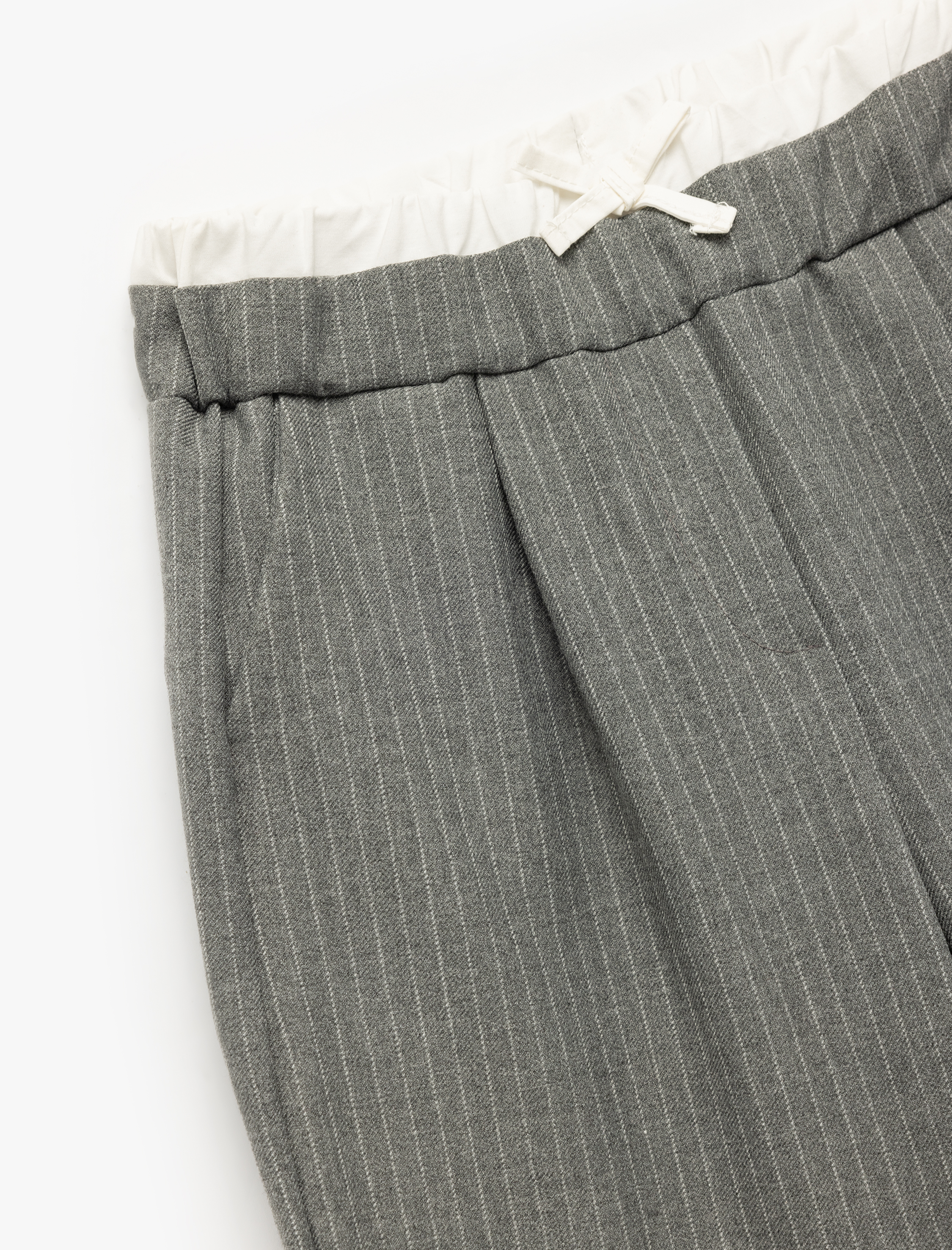  Kız Çocuk Beli Lastikli Fiyonklu Viskon Karışımlı Cep Detaylı Bol Kalıp Geniş Paça Pantolon