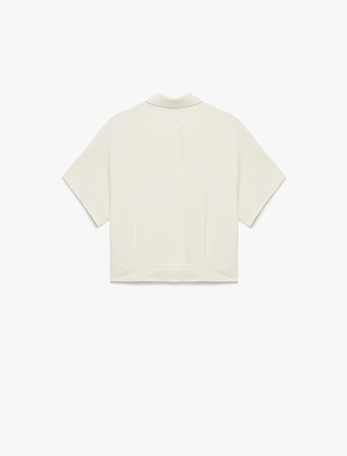  Aerobin Kumaş Bol Kalıp Önden Bağlama Detaylı Kısa Kollu Gömlek