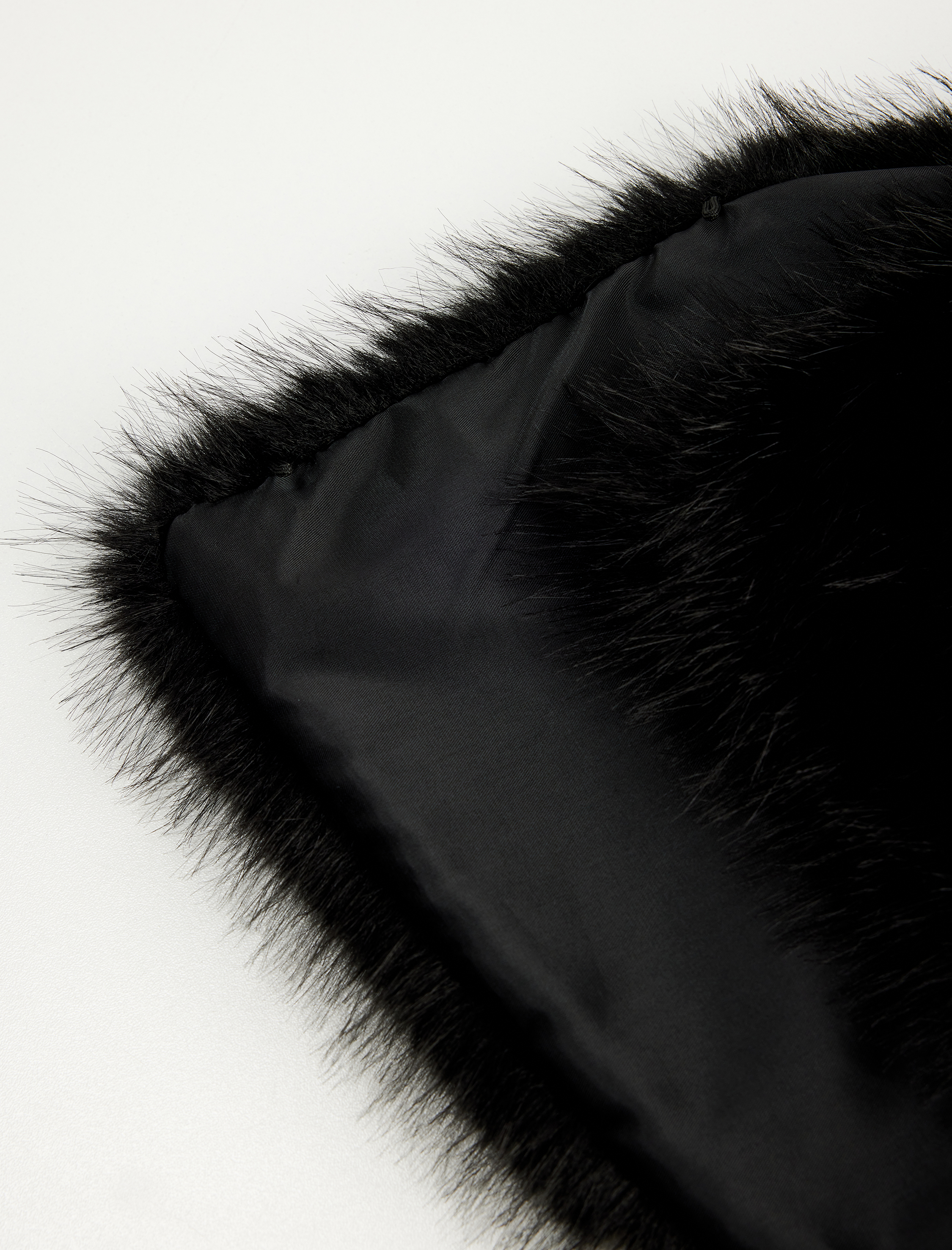  Kadın Kısa Suni Kürk Atkı - Koton X Melis Ağazat