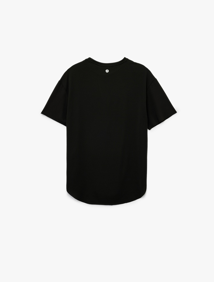  Kısa Kollu Bisiklet Yaka Basic Tişört