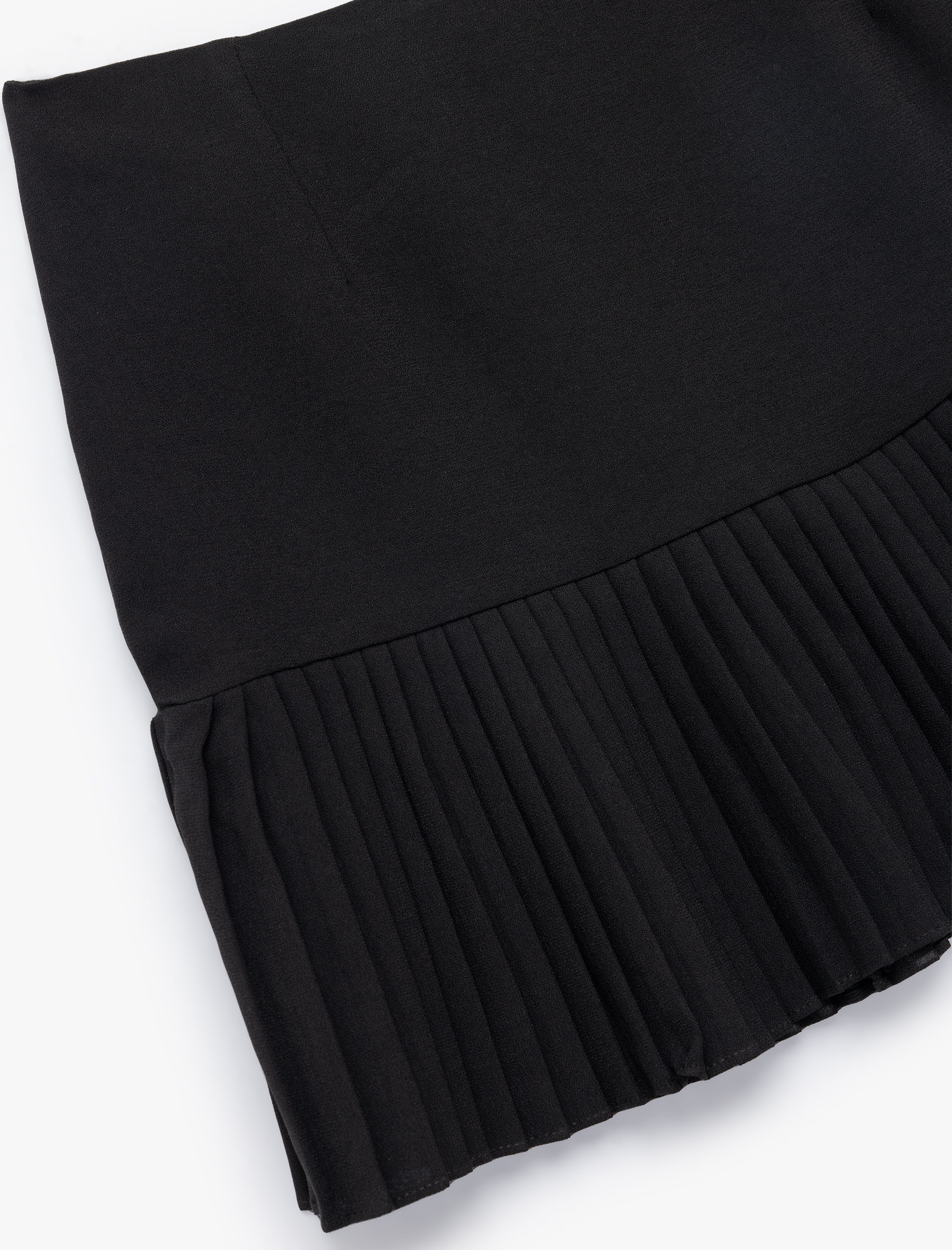   Krep Kumaş Piliseli Mini Etek