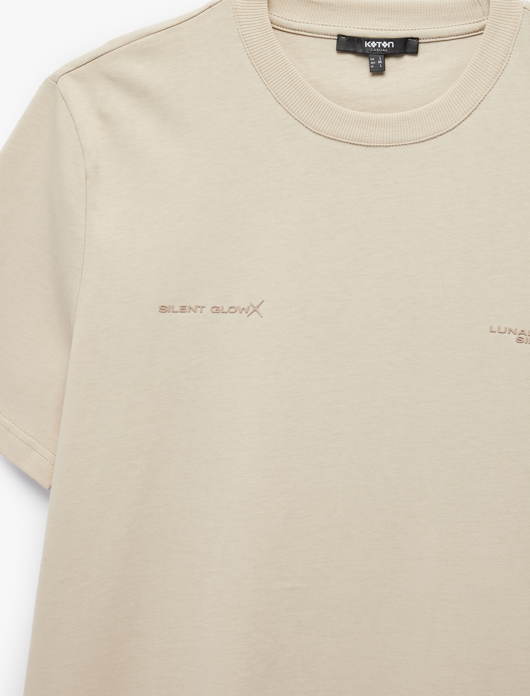   Regular Fit Kısa Kollu Bisiklet Yaka Etiket Detaylı Pamuklu Baskılı Tişört