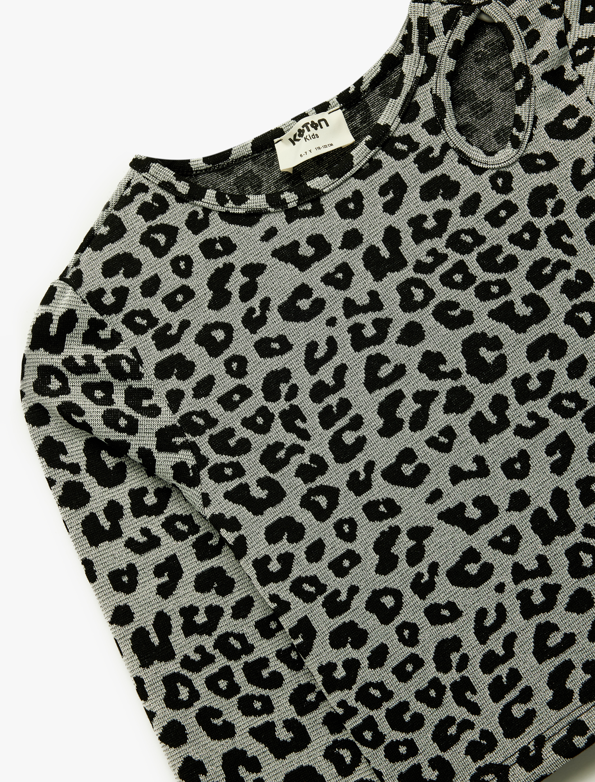 Kız Çocuk Pencere Detaylı Viskon Karışımlı Slim Fit Uzun Kollu Bisiklet Yaka Crop Bluz