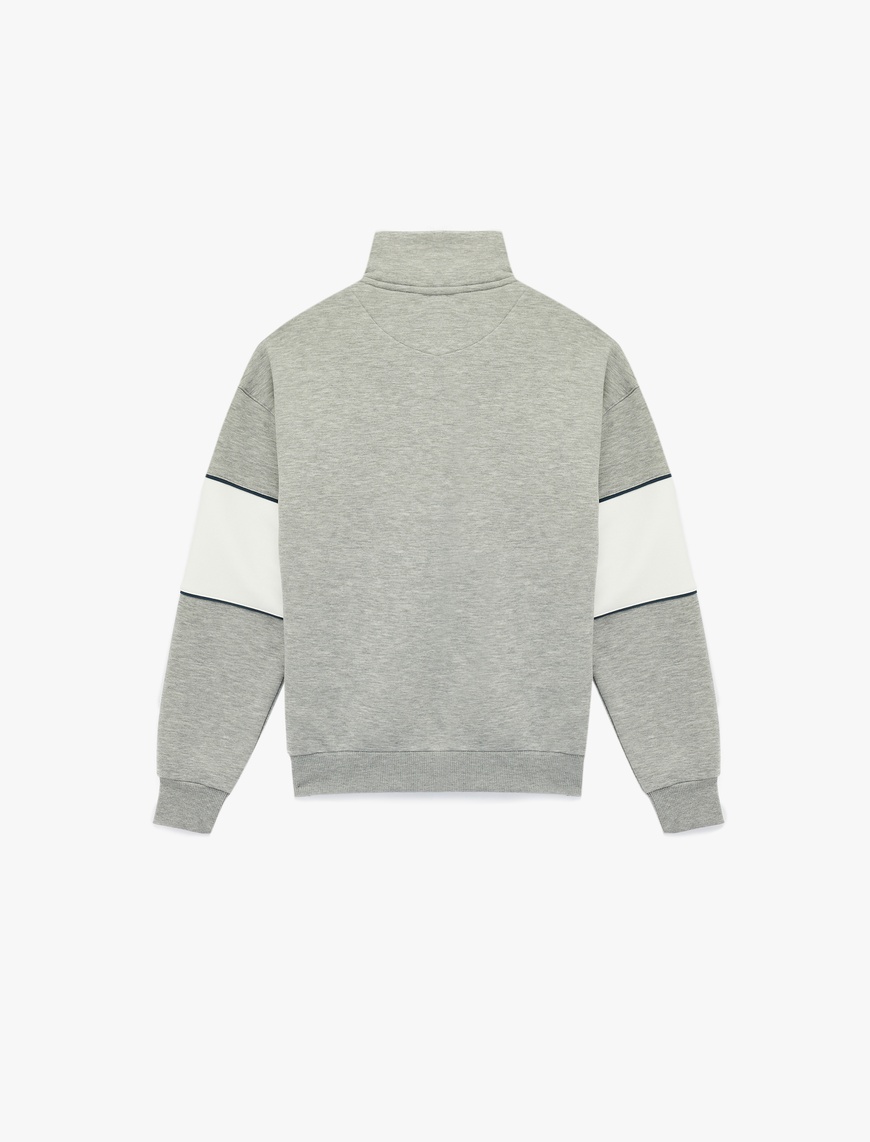   Oversize Şardonlu Renk Bloklu Kolej Baskılı Yarım Fermuarlı Sweatshirt