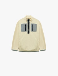 Cep Detaylı Uzun Kollu Dik Yaka Yarım Fermuarlı Polar Sweatshirt