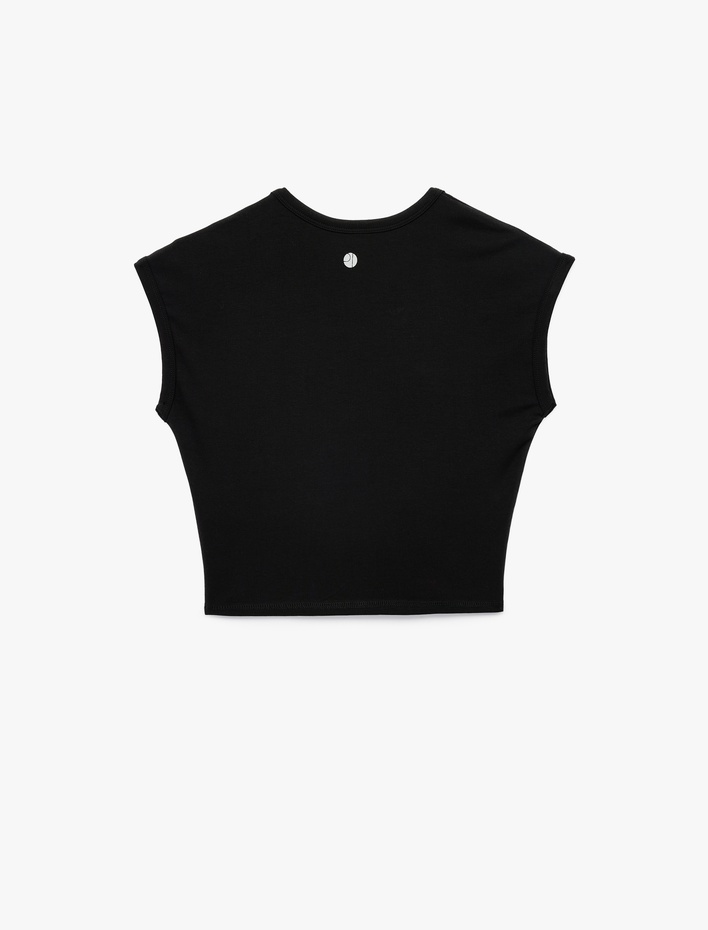  U Yaka Kısa Kollu Pamuklu Slim Fit Spor Tişört