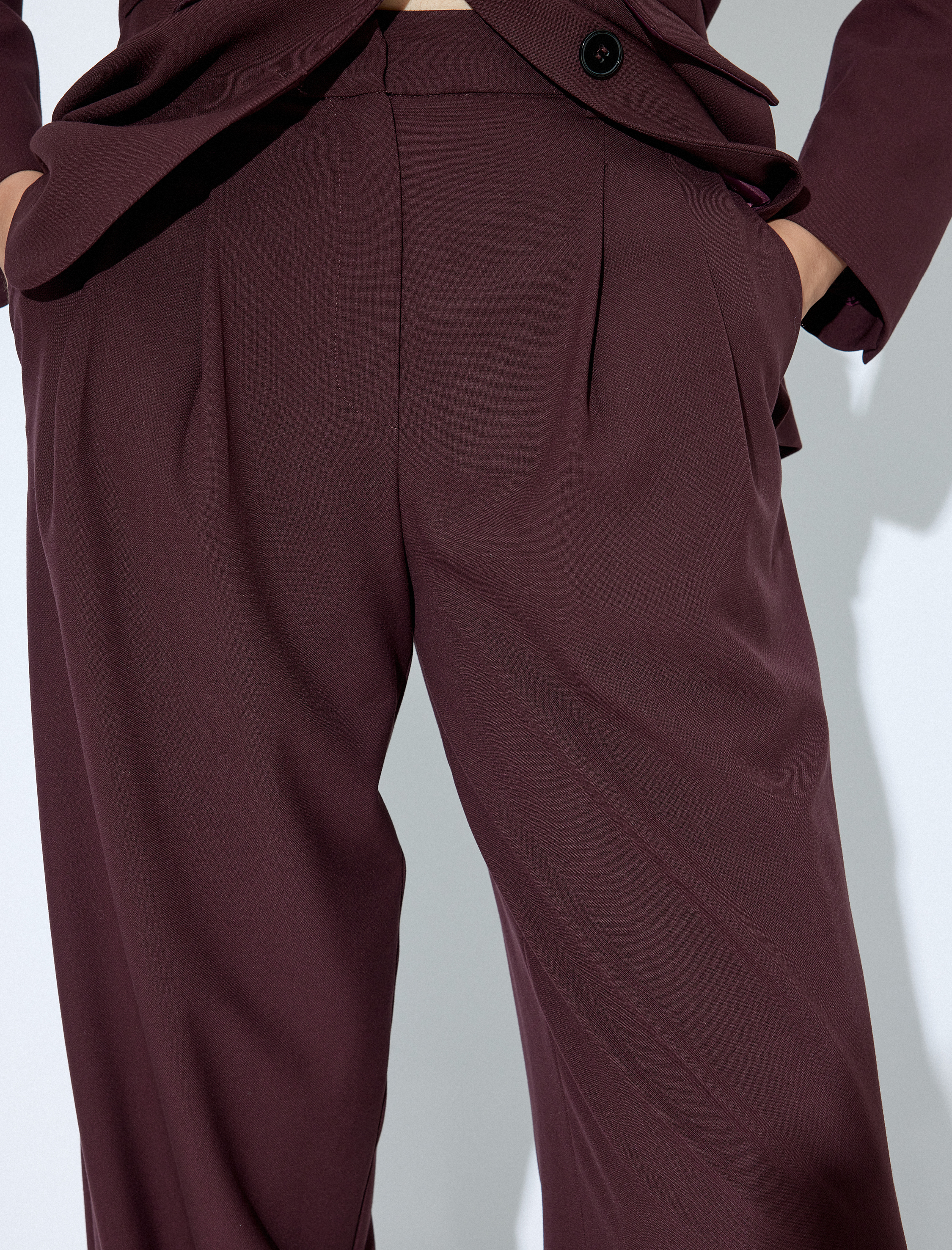   Viskon Kumaş Karışımlı Yüksek Bel Geniş Paça Cepli Kumaş Pantolon