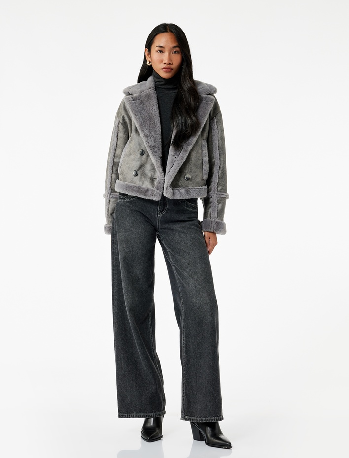  Uzun Kollu Cepli İçi Suni Kürklü Kruvaze Süet Görünümlü Ceket