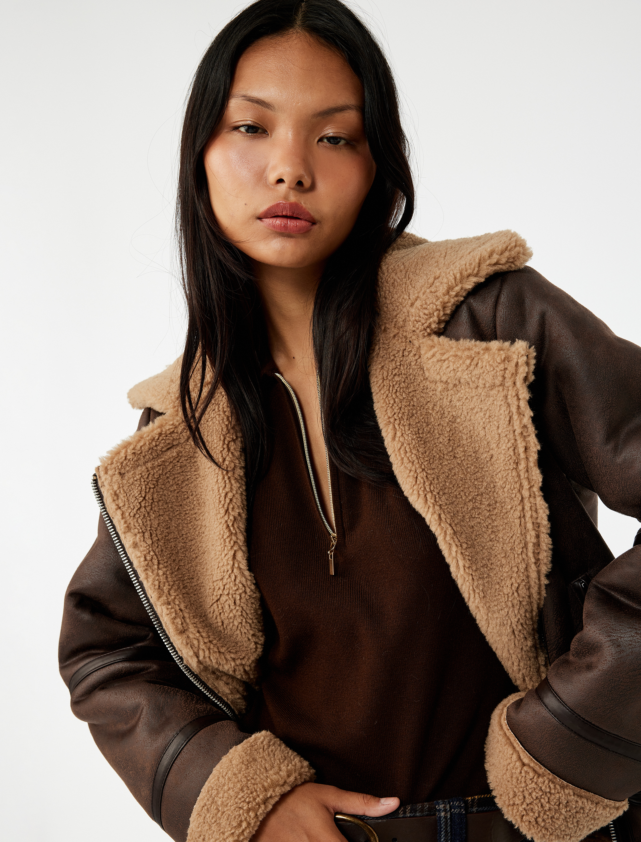   Suni Kürklü Cepli Fermuarlı Deri Görünümlü Biker Ceket