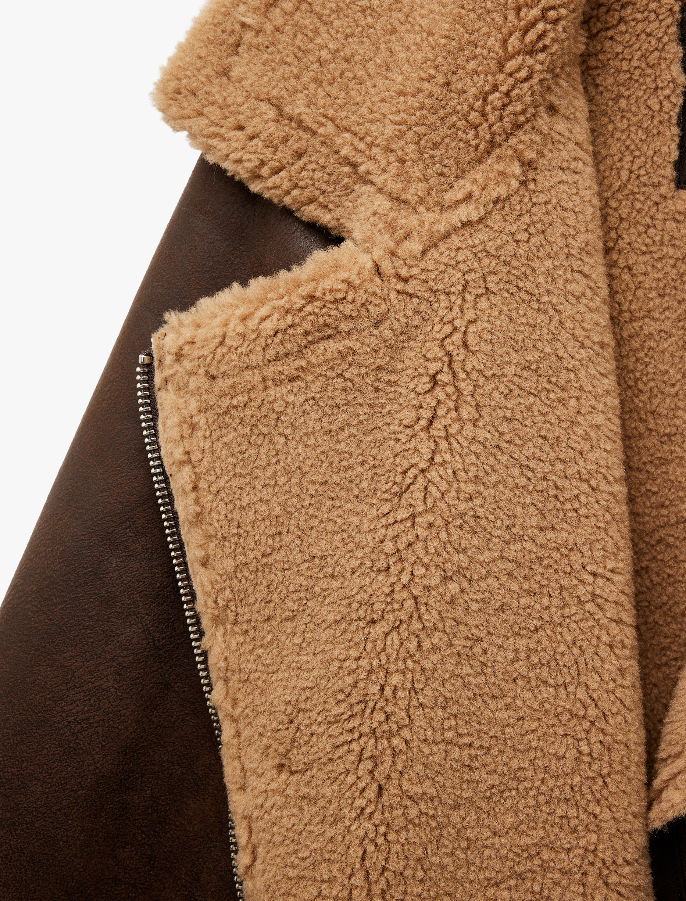   Suni Kürklü Cepli Fermuarlı Deri Görünümlü Biker Ceket