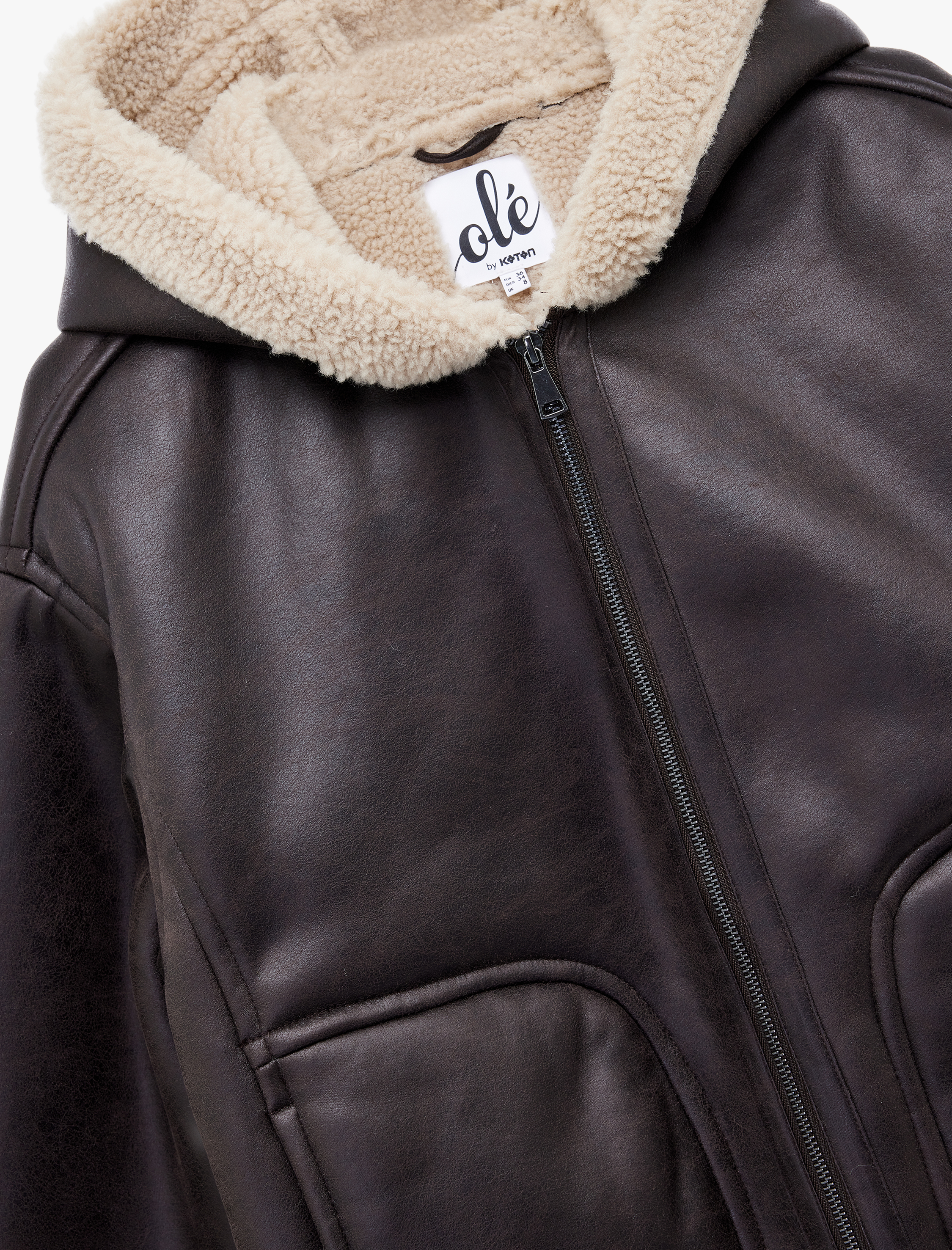   Kapüşonlu İçi Suni Kürklü Fermuarlı Cepli Suni Deri Ceket