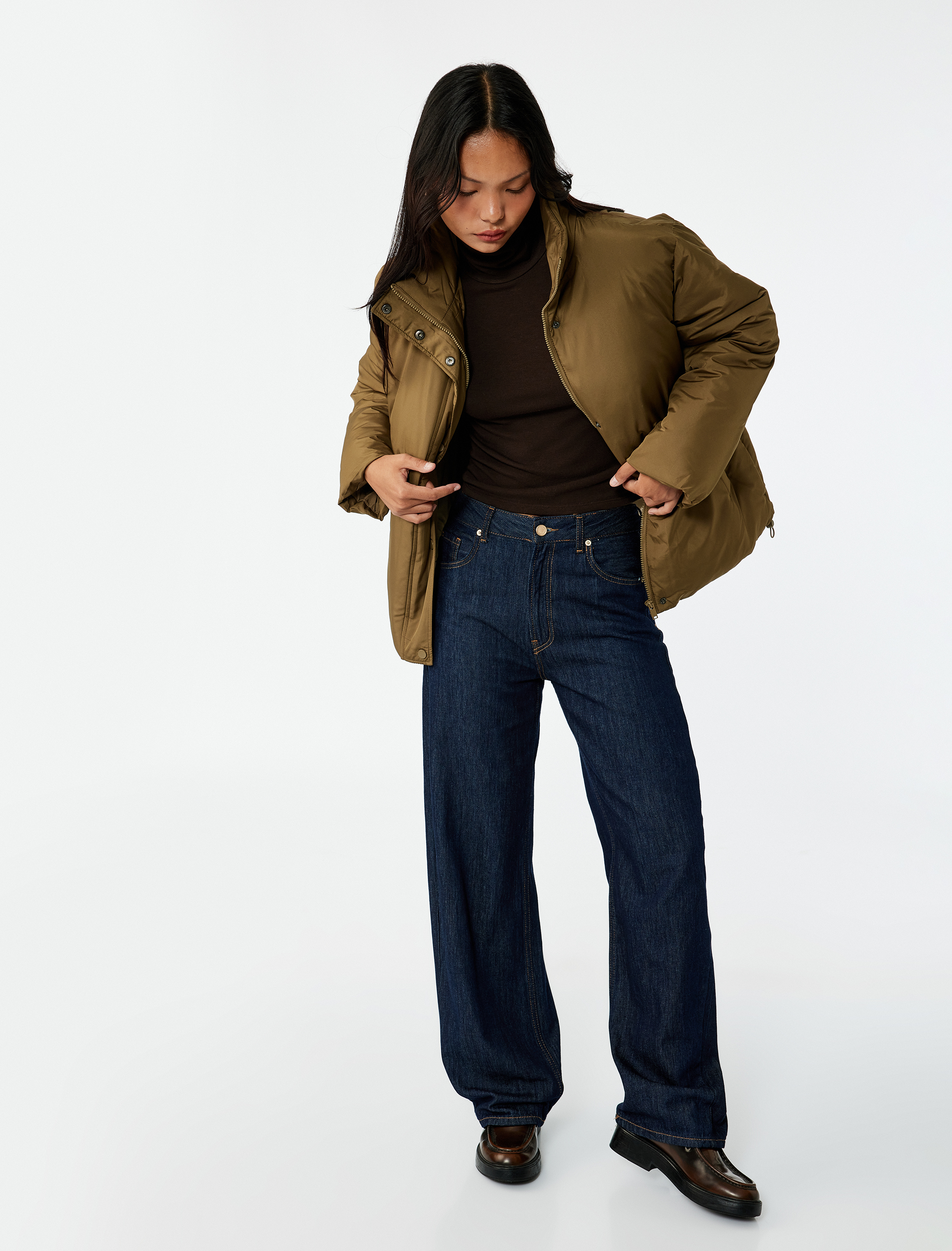   Dik Yaka Çıtçıt Düğmeli Cepli Uzun Kollu Rahat Kalıp Anorak Ceket