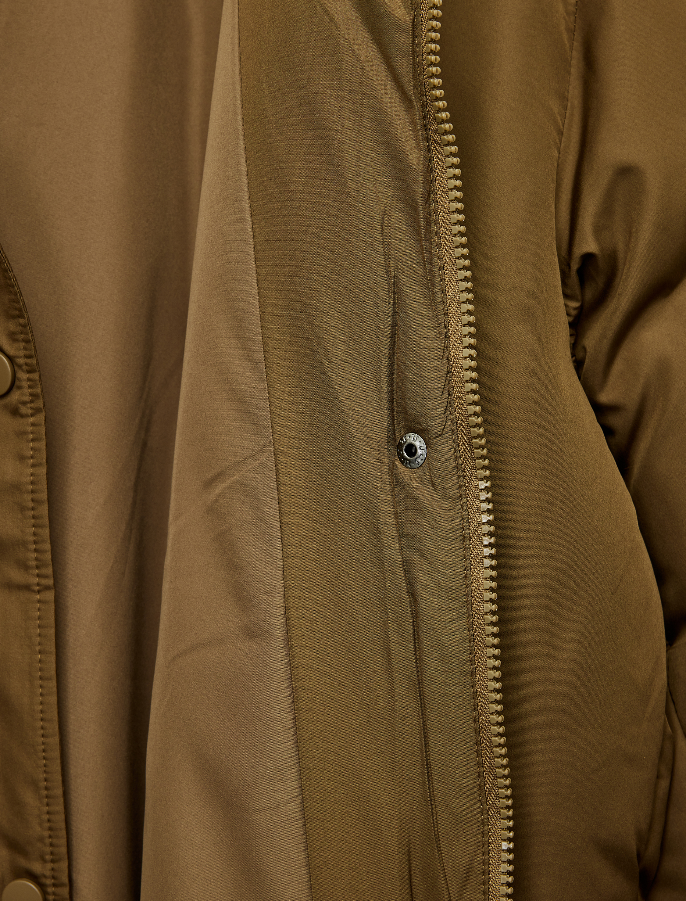   Dik Yaka Çıtçıt Düğmeli Cepli Uzun Kollu Rahat Kalıp Anorak Ceket