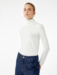Slim Fit Viskon Kumaş Uzun Kollu Balıkçı Yaka Tişört