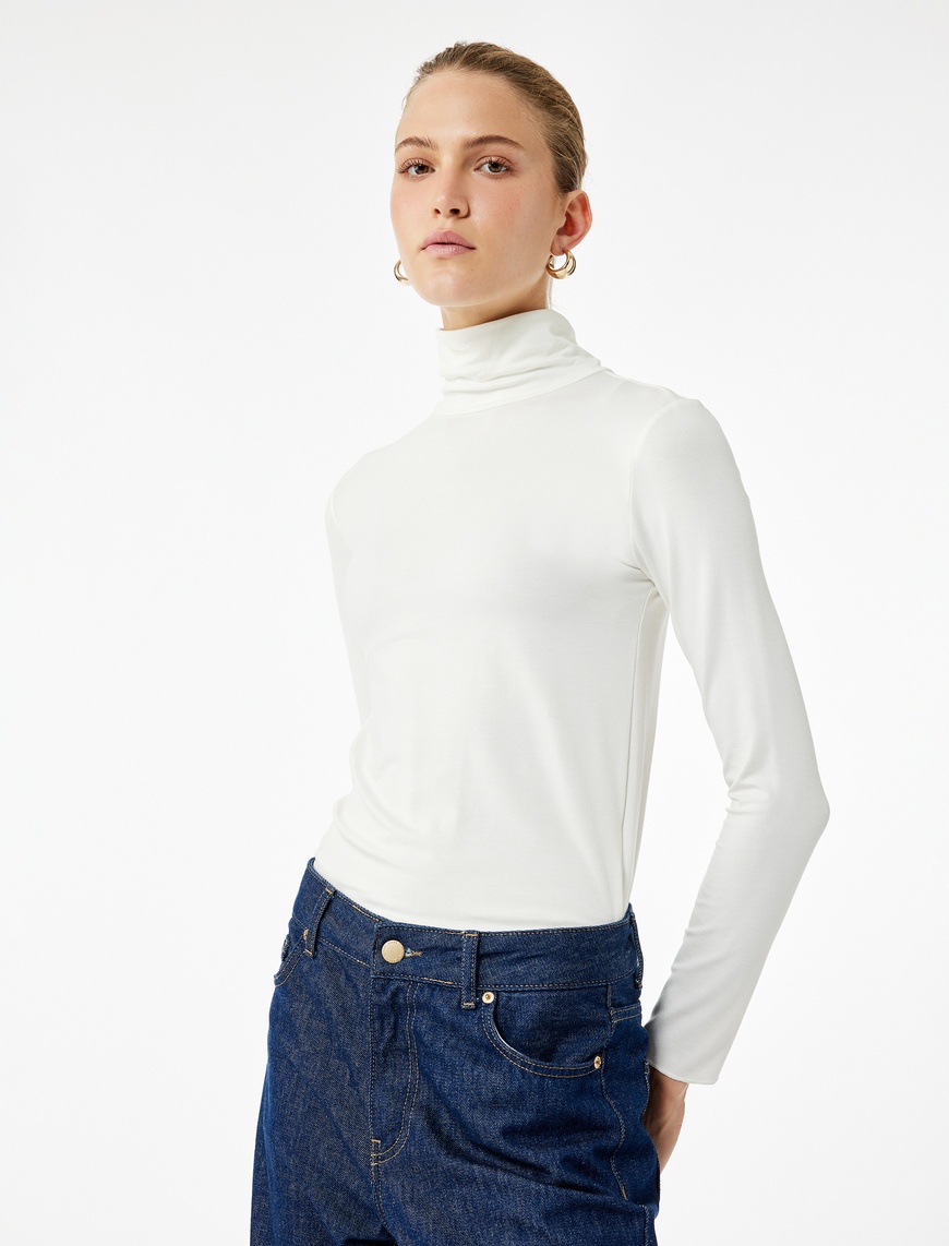   Slim Fit Viskon Kumaş Uzun Kollu Balıkçı Yaka Tişört