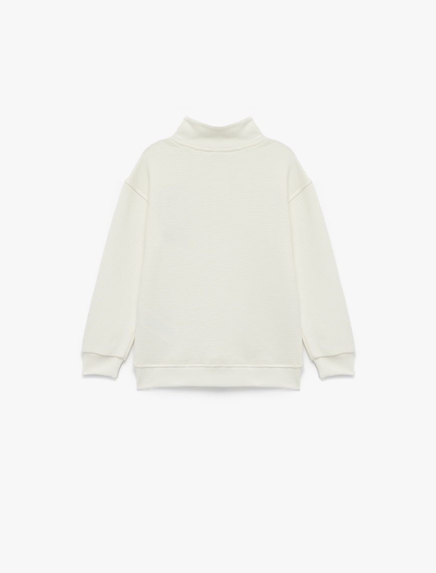  Erkek Çocuk Pamuklu Dik Yaka Uzun Kollu Nakışlı Yarım Fermuarlı Sweatshirt
