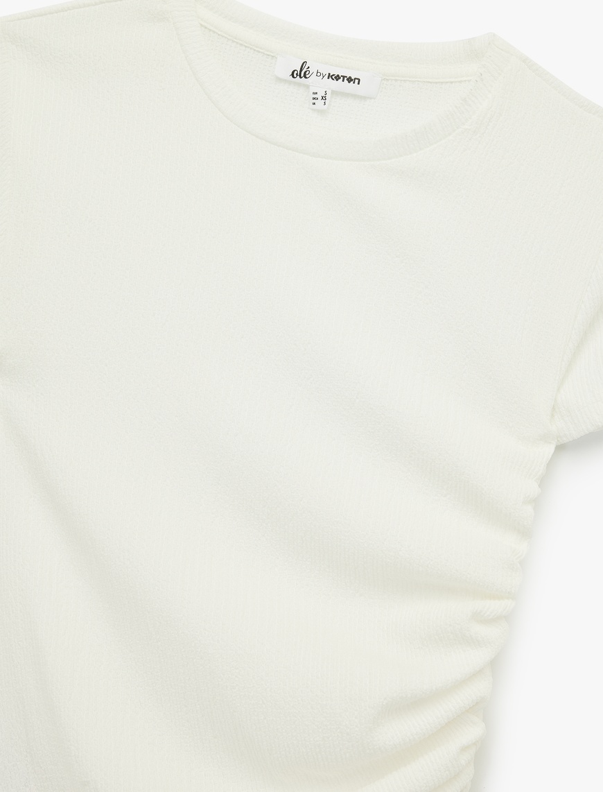   Slim Fit Kısa Kollu Büzgülü Bisiklet Yaka Bürümcük Tişört