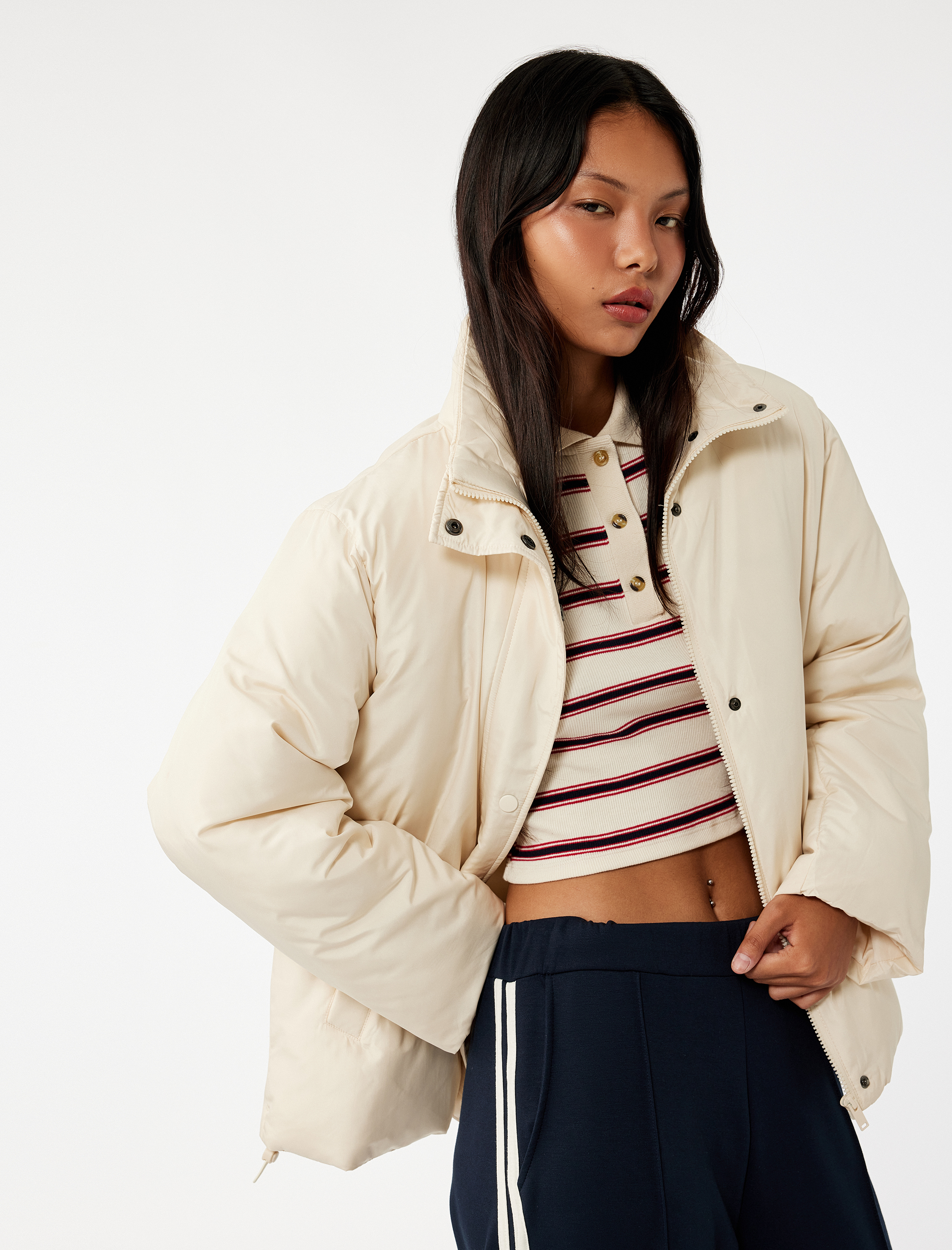   Dik Yaka Çıtçıt Düğmeli Cepli Uzun Kollu Rahat Kalıp Anorak Ceket