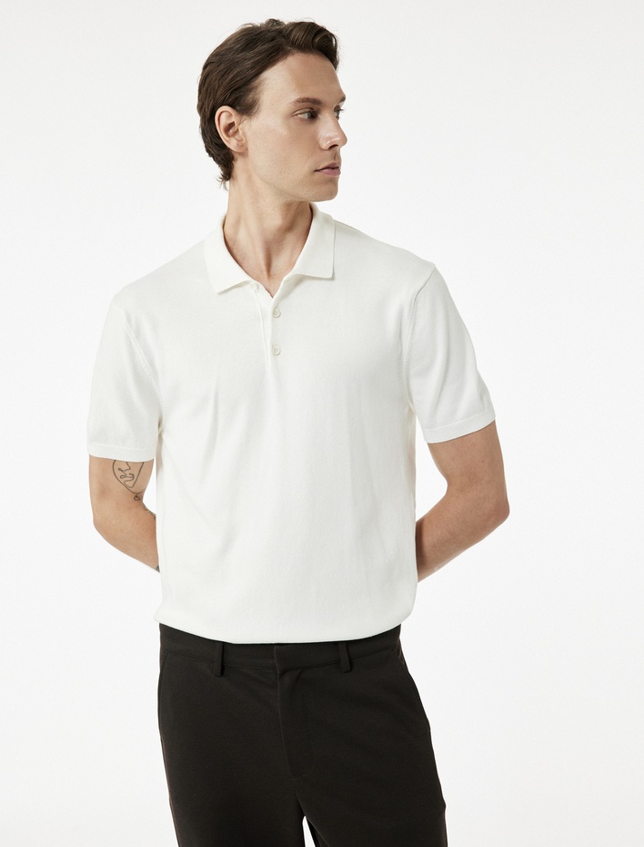  Regular Fit Düğmeli Polo Yaka Pamuklu Kısa Kollu Triko Tişört