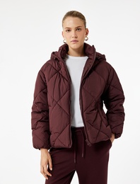 Polar Cep Detaylı Uzun Kollu Fermuarlı Su İtici Kapşonlu Kapitone Mont