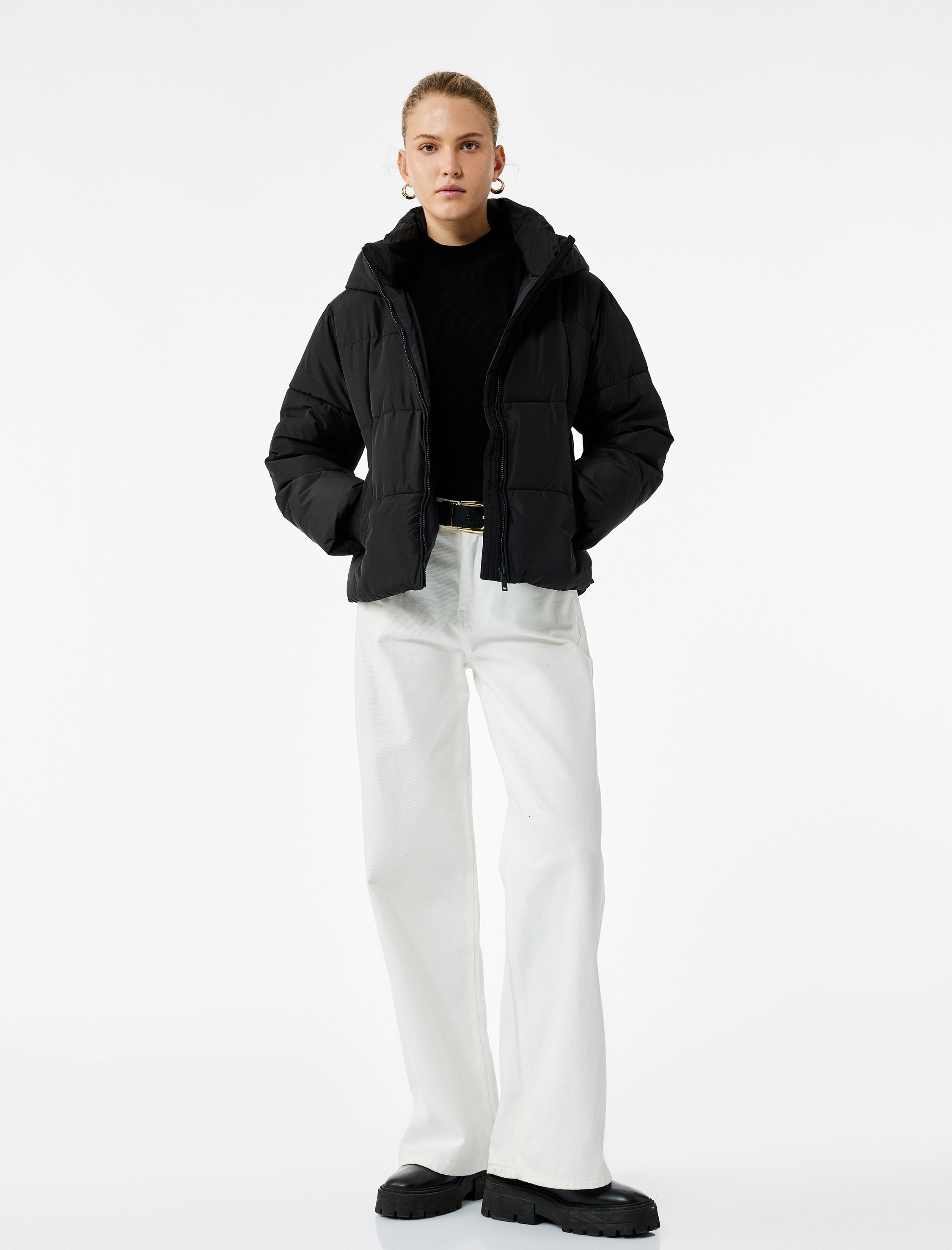   Su İtici Uzun Kollu Cepli Fermuarlı Kapüşonlu Kısa Şişme Mont