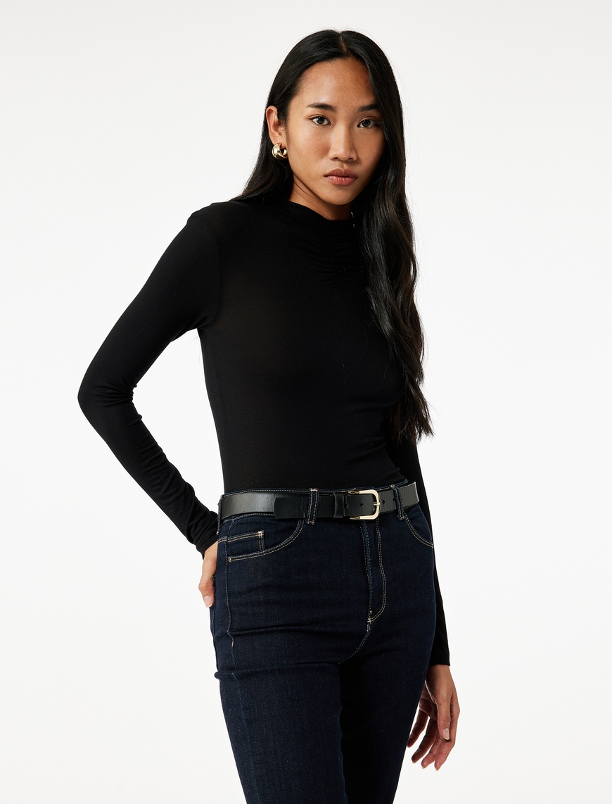   Slim Fit Uzun Kollu Drape Detaylı Dik Yaka Tişört