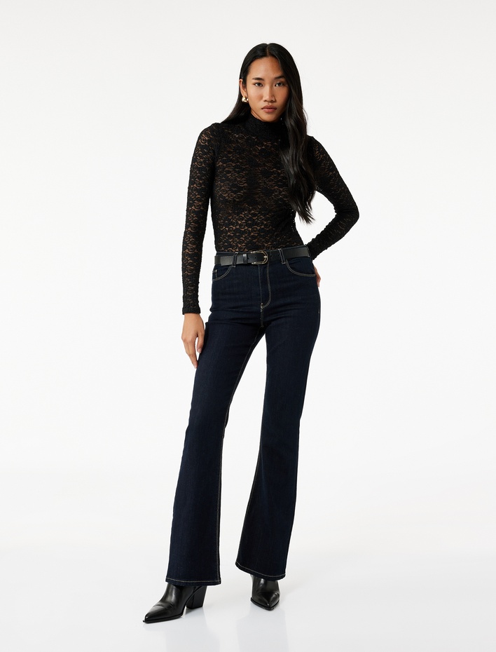  Slim Fit Uzun Kollu Dik Yaka Floral Dokulu Dantelli Bluz