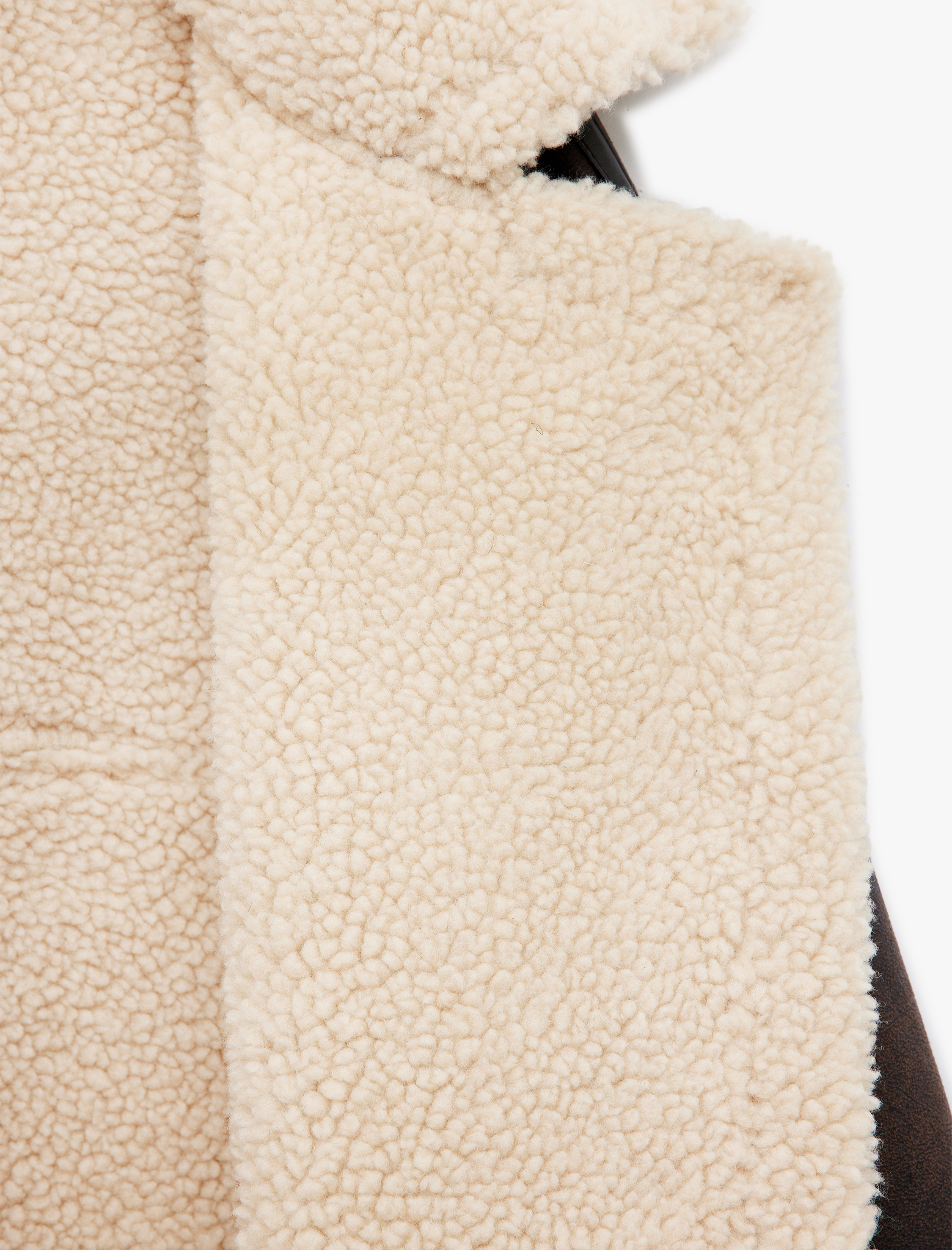   Peluş Yaka Astarlı Uzun Kollu Cepli Fermuarlı Deri Görünümlü Ceket