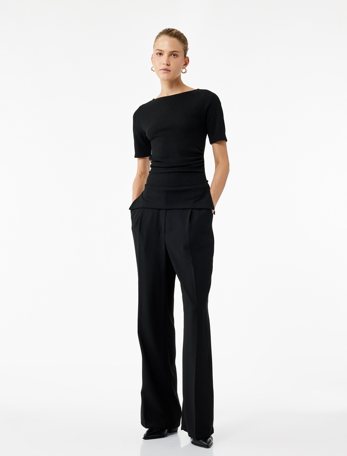  Slim Fit Kısa Kollu Bisiklet Yaka Drape Detaylı Tişört