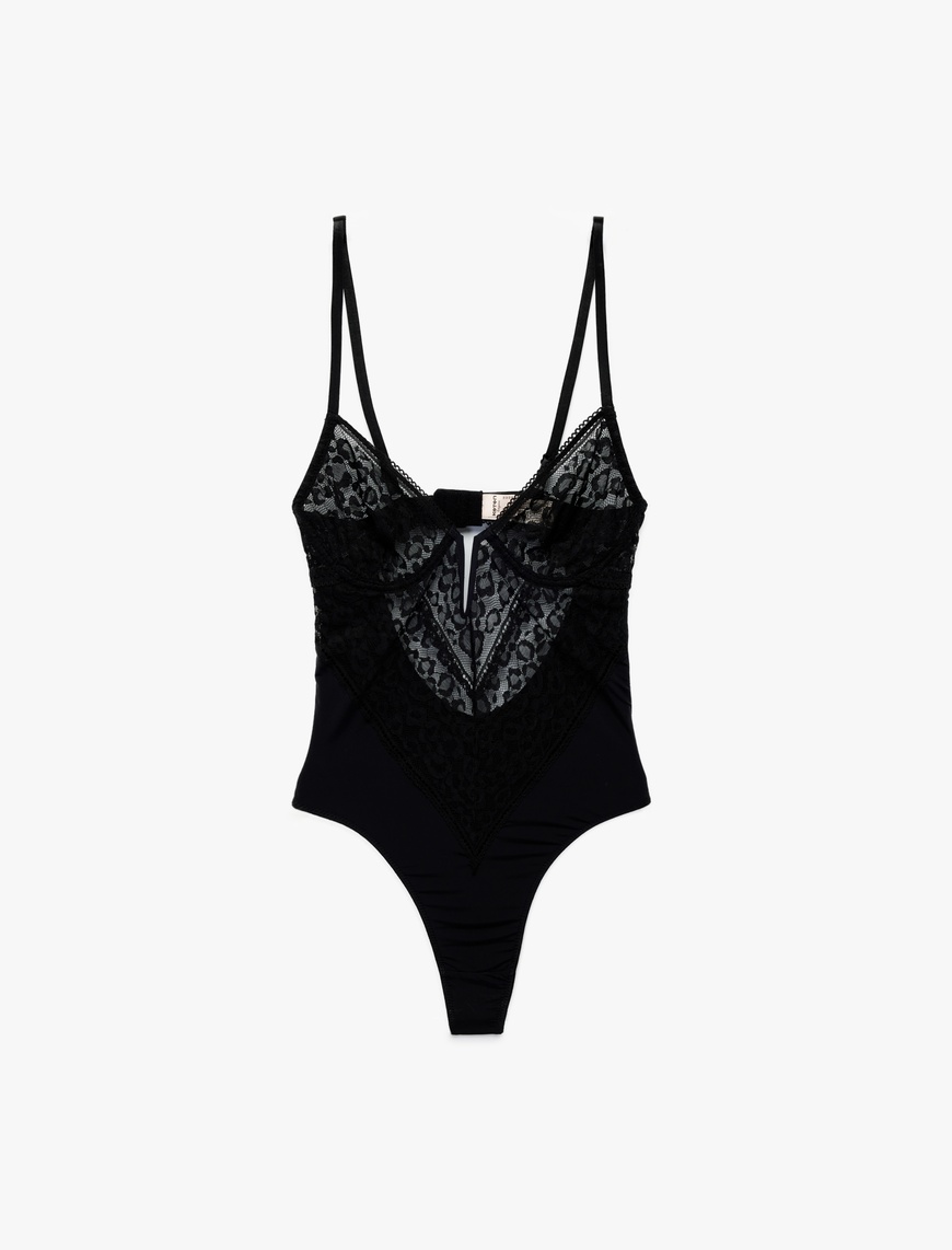   V Yaka İnce Askılı Transparan Dantelli Bodysuit
