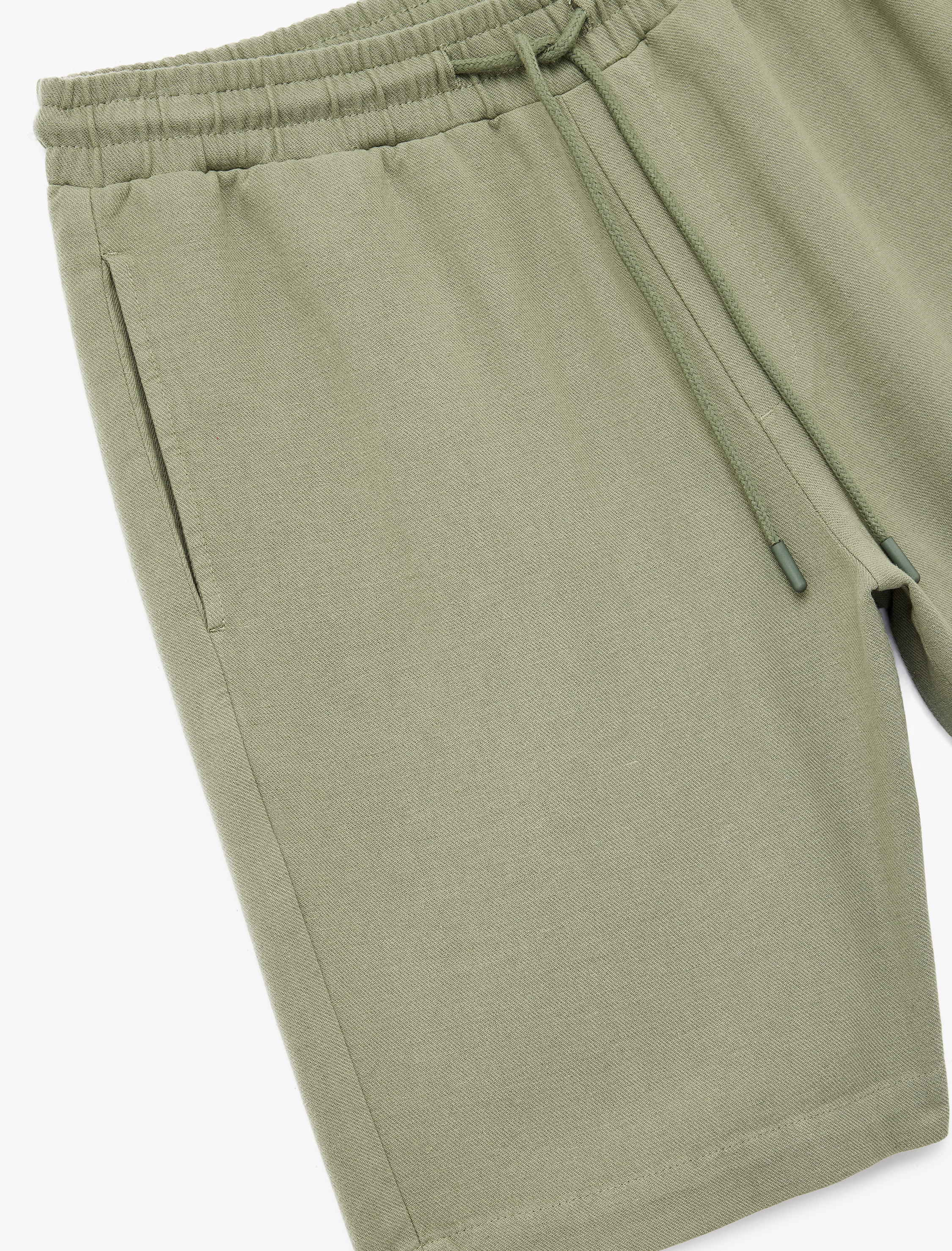   Keten Viskon Karışımlı Cep Detaylı Beli Bağcıklı Şort