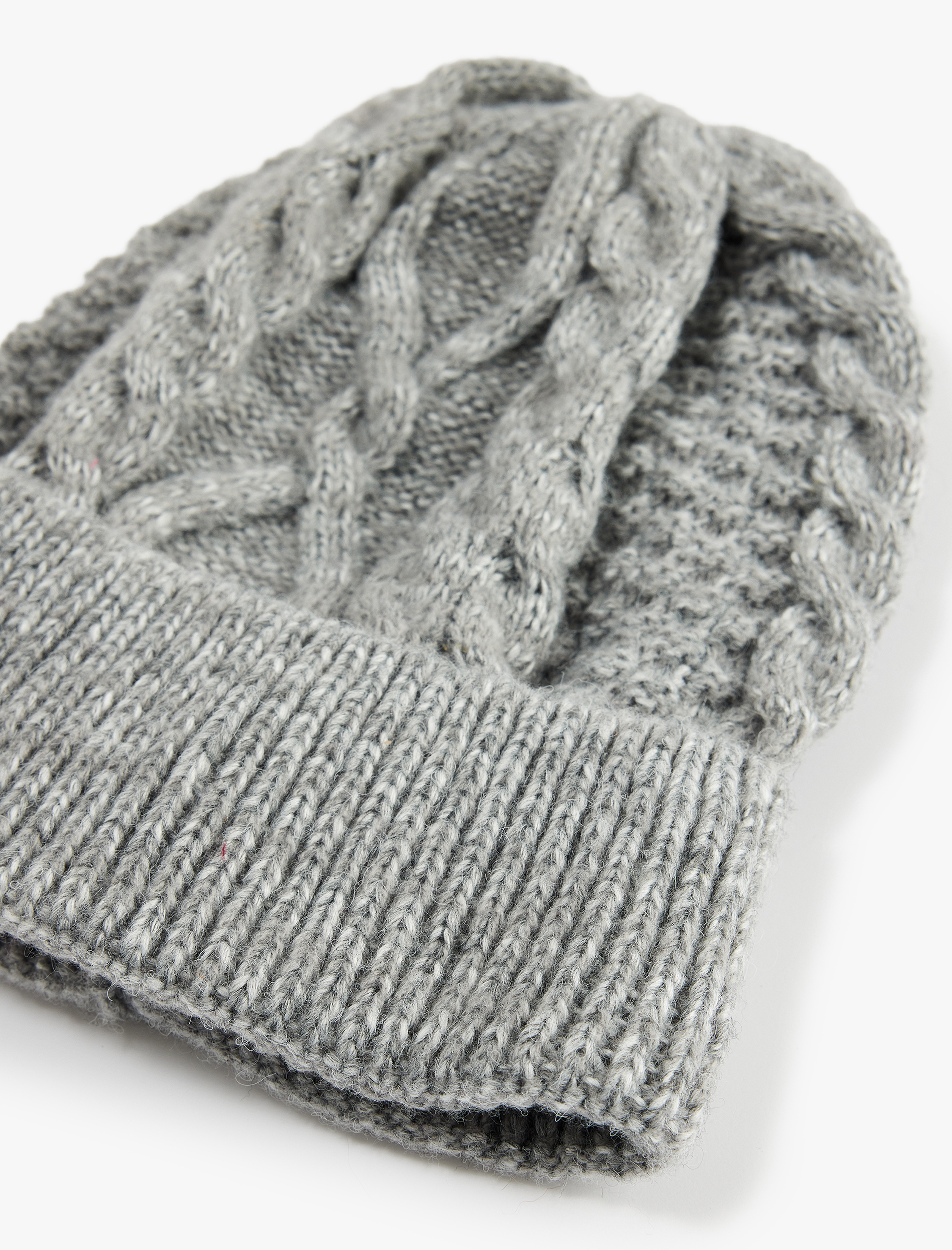  Kadın Katlı Saç Örgüsü Detaylı Triko Örgü Bere