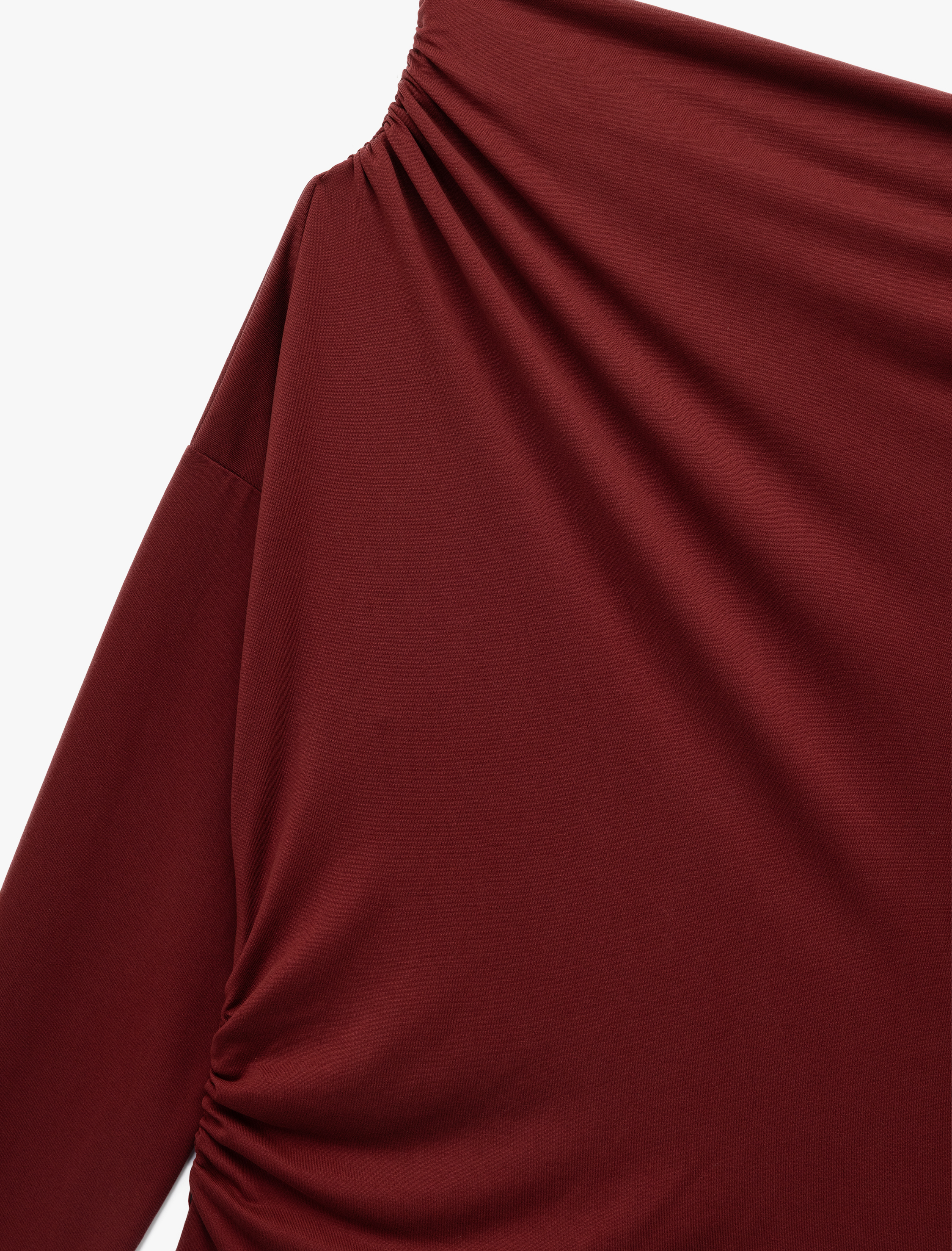   Modal Kumaş Slim Fit Drape Detaylı Asimetrik Yaka Uzun Kollu Tişört