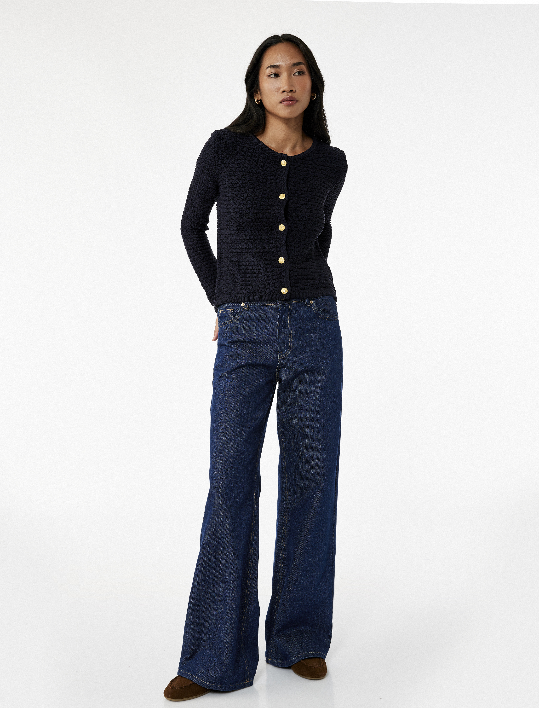 Uzun Kollu Bisiklet Yaka Düğmeli Triko Hırka