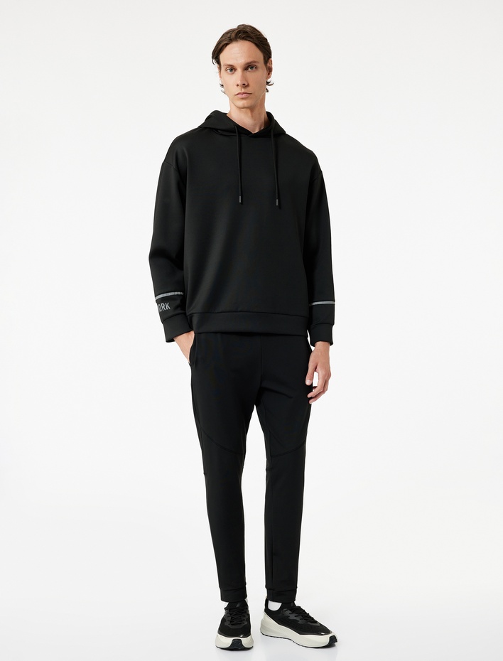  Baskılı Dikiş Detaylı Cepli Beli Bağcıklı Jogger Spor Eşofman Altı