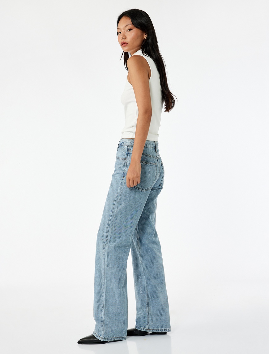   Pamuklu Düğmeli Düz Paça Taş Detaylı Jean Pantolon - Straight Fit Jean