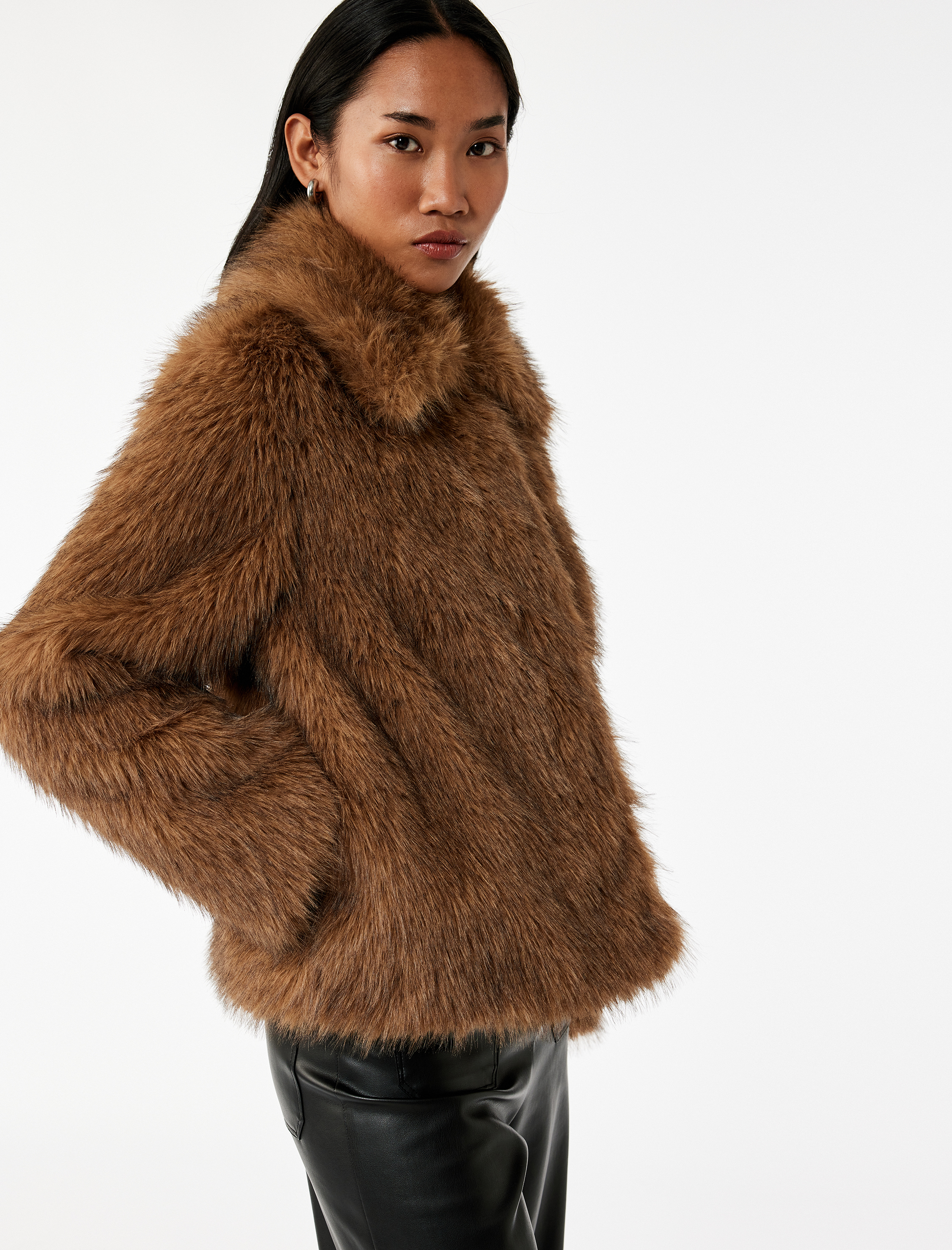   Kruvaze Yaka Uzun Kollu Crop Suni Kürk Ceket