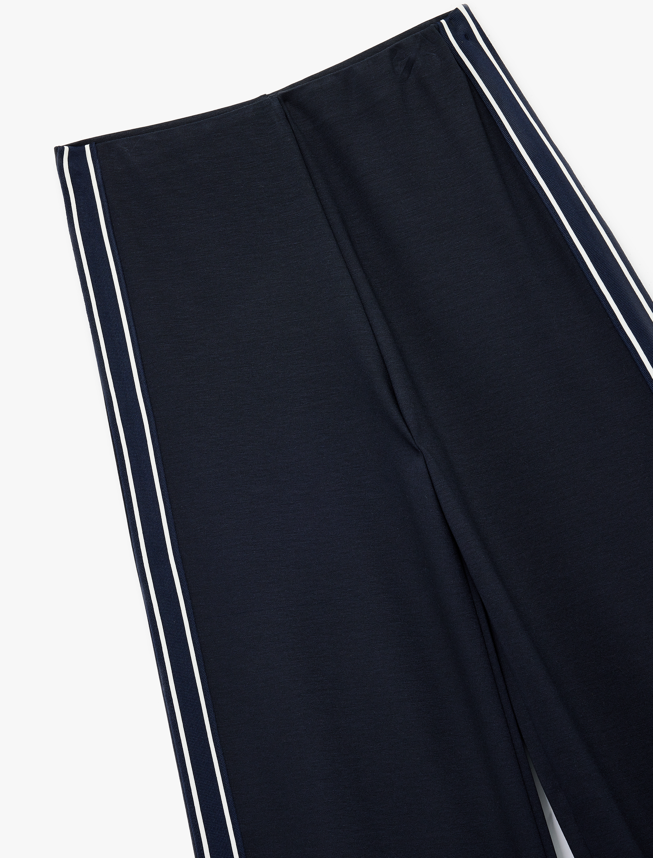 Yanları Şerit Detaylı Geniş Paça Baggy Pantolon