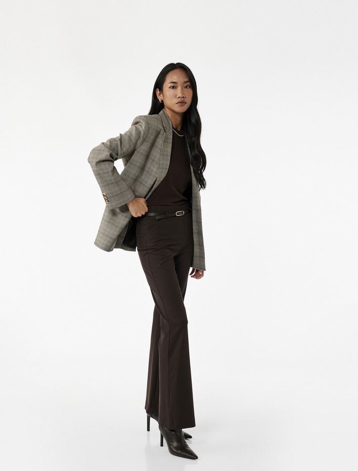 Slim Fit Cepli Kemer Detaylı İspanyol Paça Kumaş Pantolon