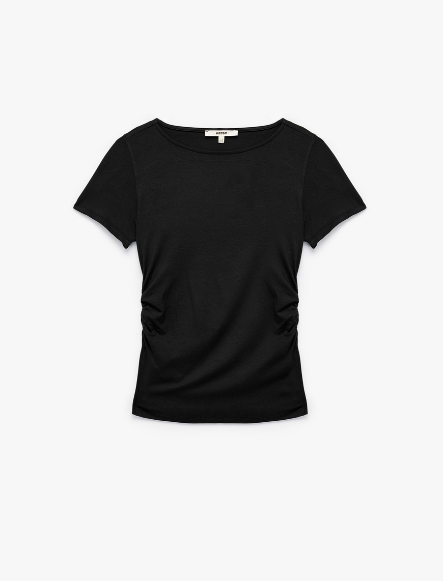  Viskon Kumaş Slim Fit Drape Detaylı Kısa Kollu Kayık Yaka Tişört